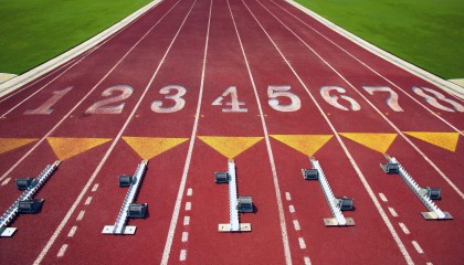 开云体育官方下载-在带领球队取得“逆转”胜利过程中，他的篮下争抢战术锦上添花！