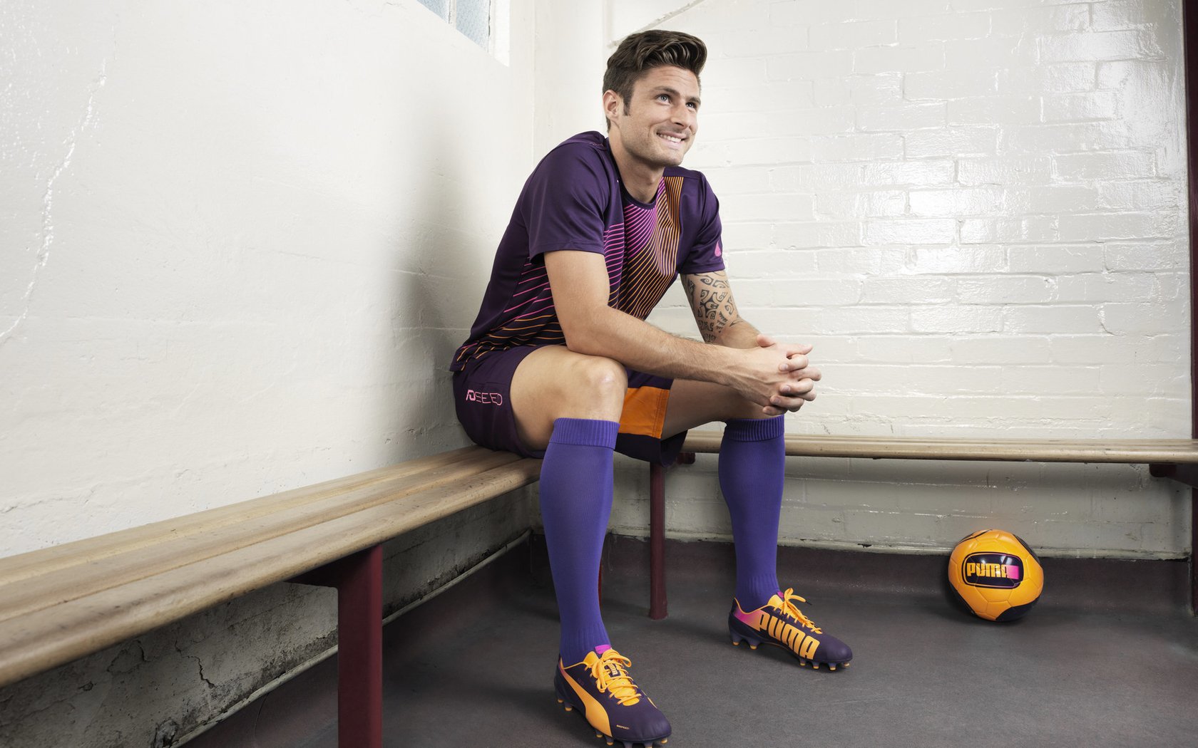 “西甲豪门展开追赶，形势变幻莫测”，西甲豪门什么意思